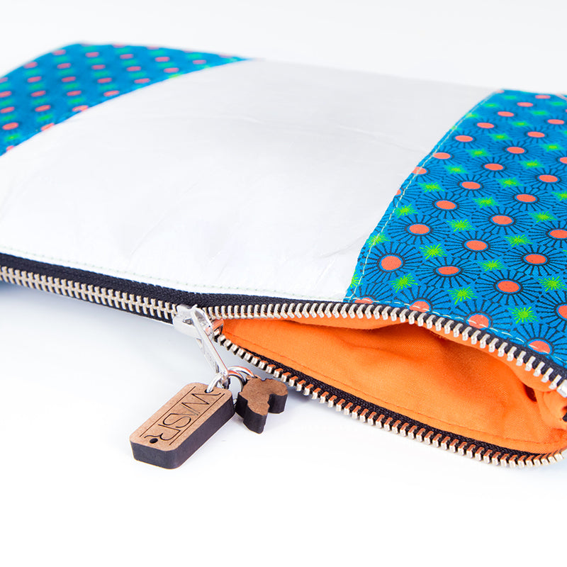 We all share roots - Fatima M bag