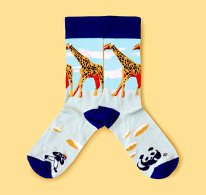 FEAT. sock co.'s Sauntering giraffes socks